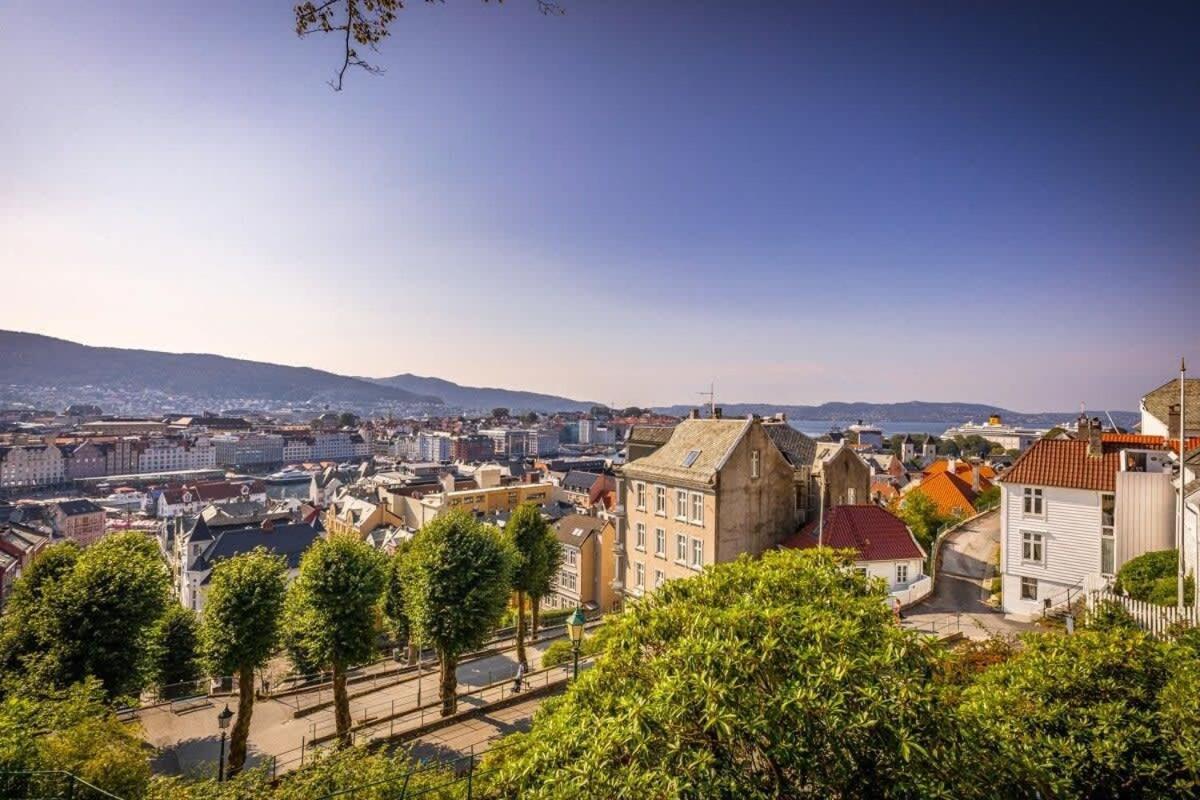 Dinbnb Apartments I 350M To Bryggen I Renovated 2023 I Quiet Top Apart Μπέργκεν Εξωτερικό φωτογραφία